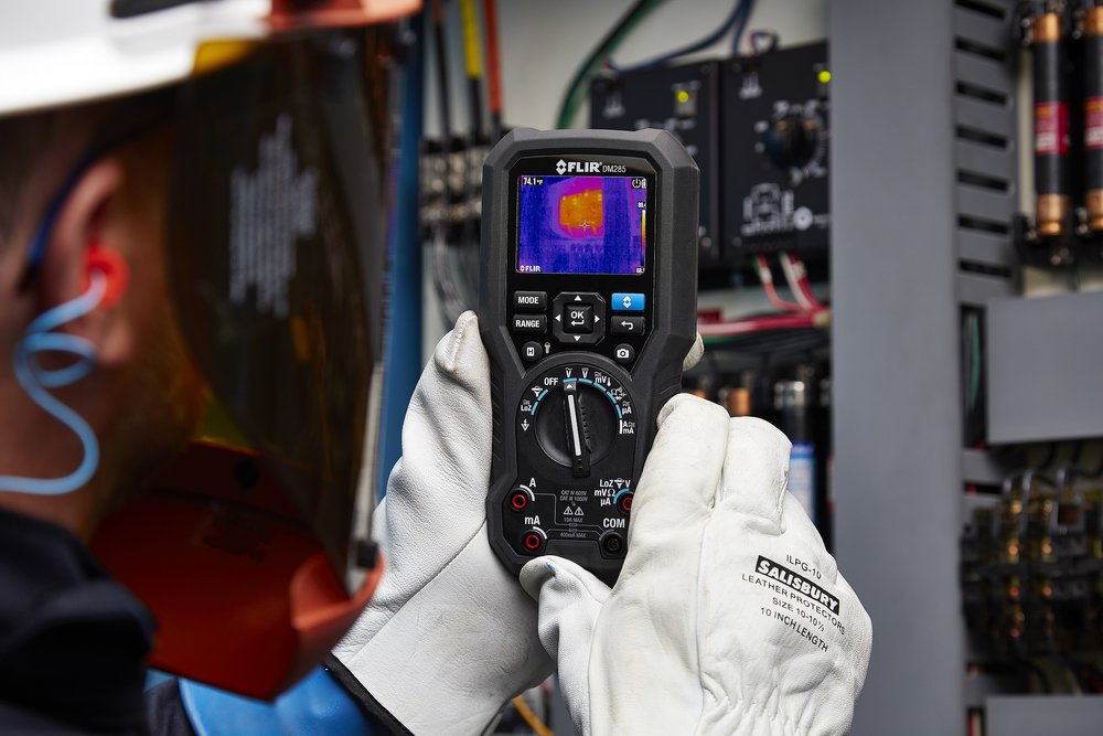 FLIR annonce la sortie du multimètre numérique thermique industriel DM285